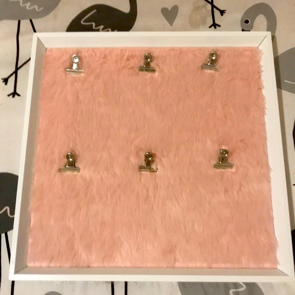 Pink photo holder